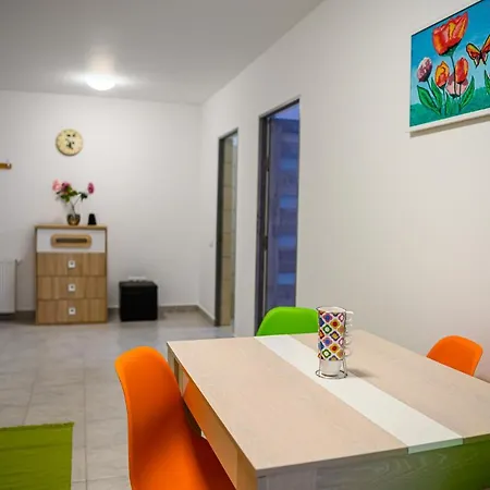 Apartment Riana